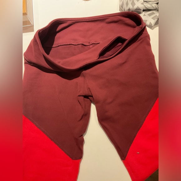 Alo capris - Picture 3 of 3